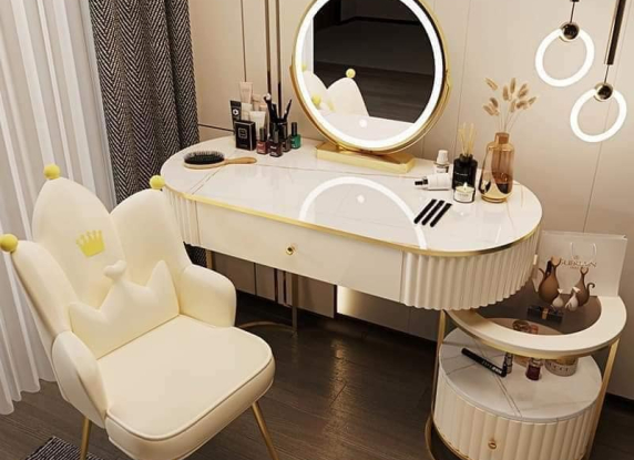 CÁCH ĐẶT BÀN TRANG ĐIỂM TRONG  PHONG THỦY 