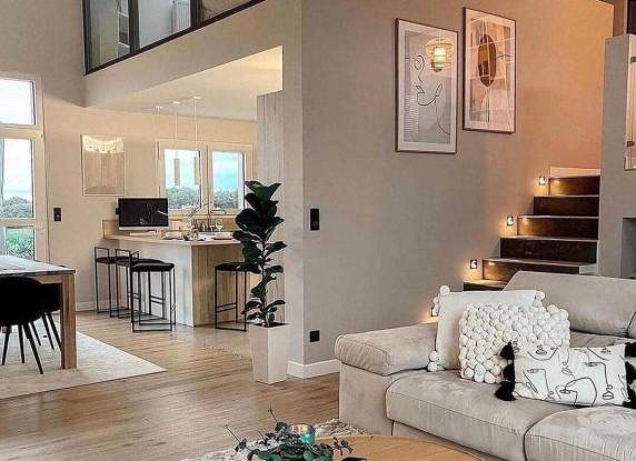 Thiết kế nội thất sang trọng hiện đại. Liên hệ tư vấn ngay hôm nay